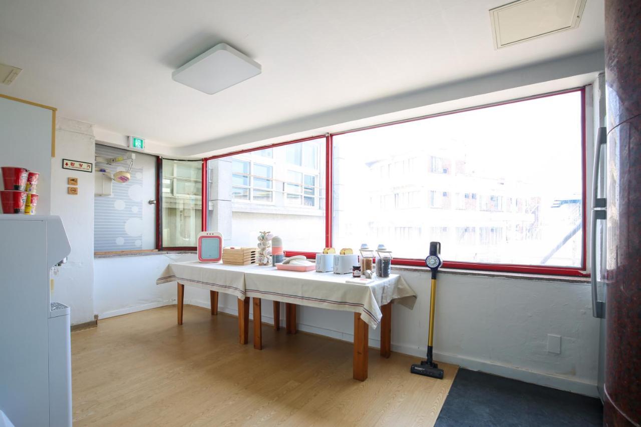 Dashim Guest House Gunsan Ngoại thất bức ảnh