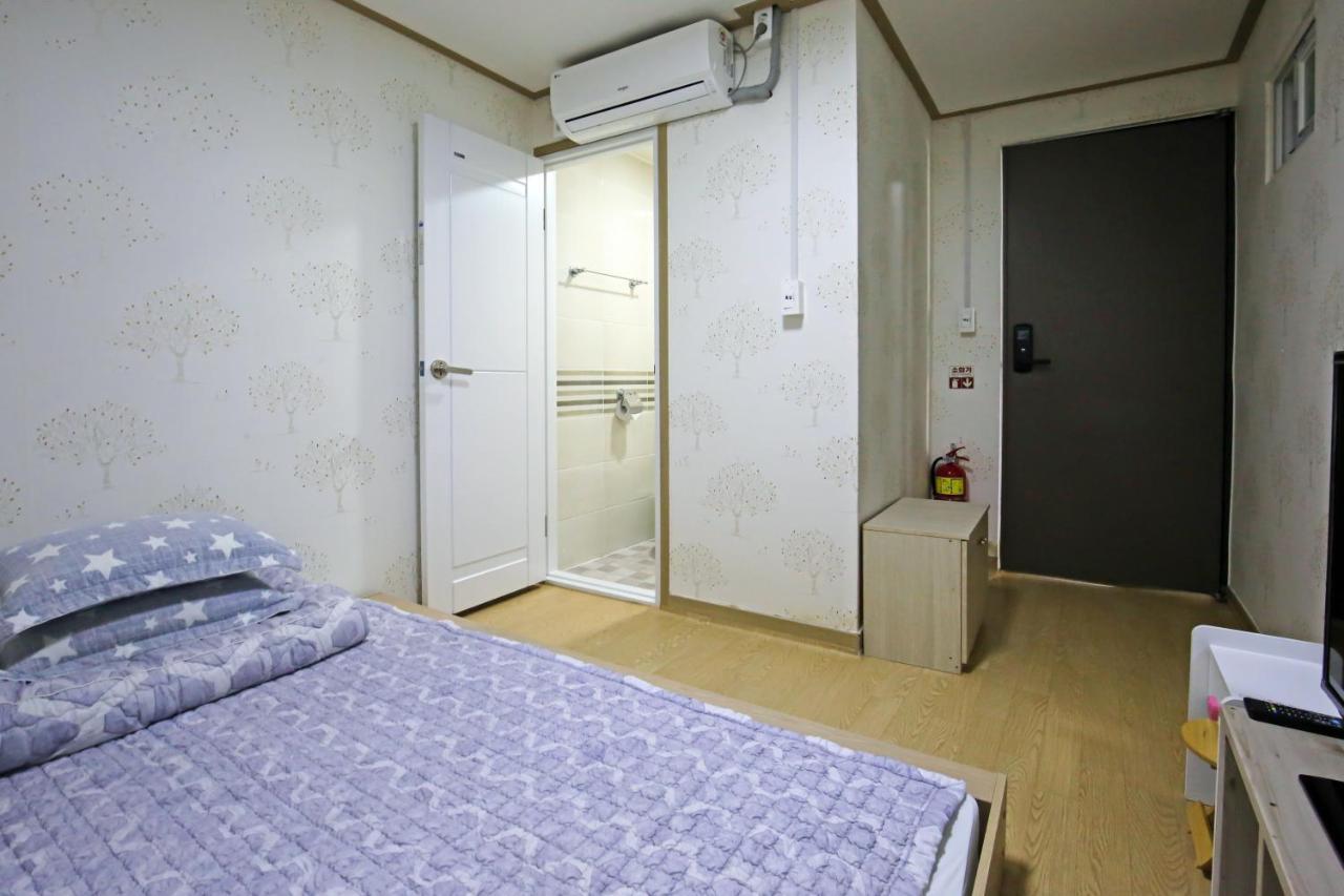 Dashim Guest House Gunsan Ngoại thất bức ảnh