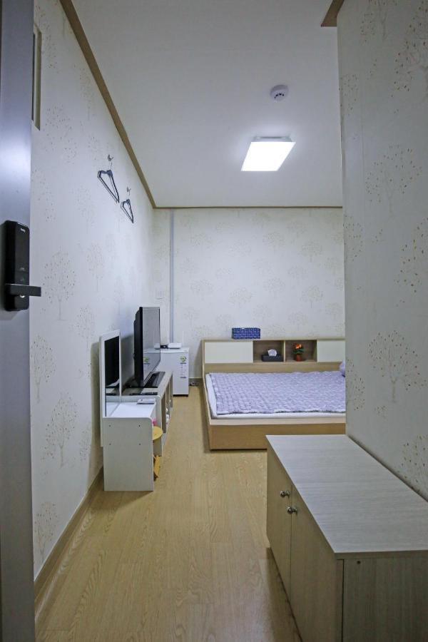 Dashim Guest House Gunsan Ngoại thất bức ảnh