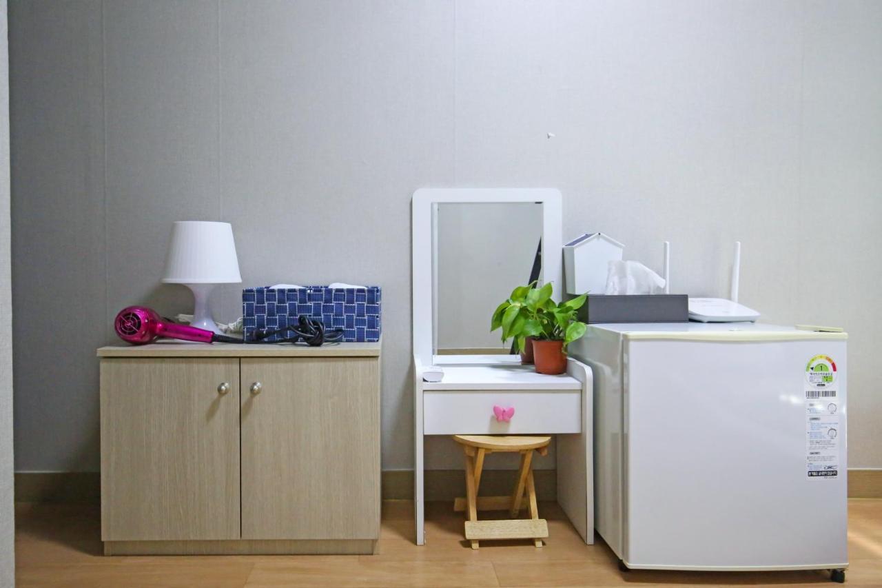 Dashim Guest House Gunsan Ngoại thất bức ảnh